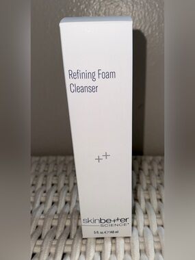 Skinbetter Science Refining Foam Cleanser